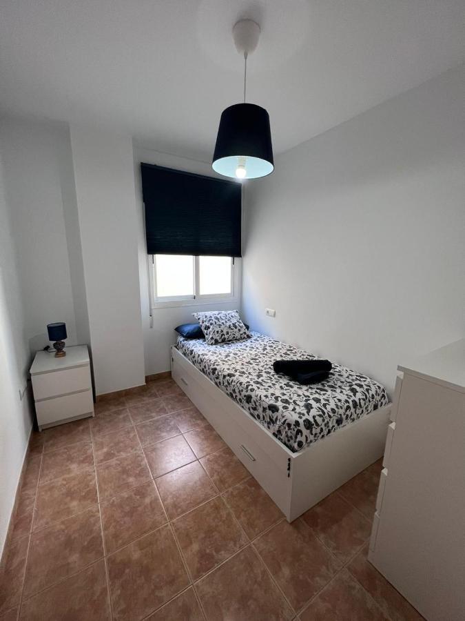 Apartamentos La Caleta Caleta De Velez Extérieur photo